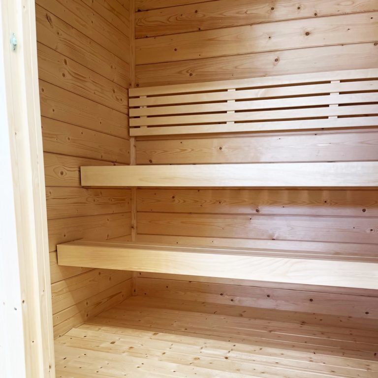 SaunaLife G2 Garden Series 4-person Outdoor Sauna